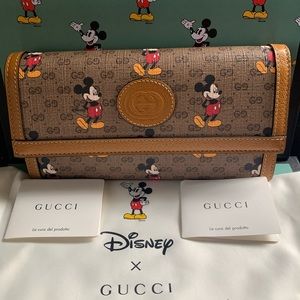 Gucci x Disney Mini Vintage GG Supreme Monogram Mickey Mouse Continental Wallet